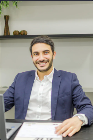 Dr. Felipe Munhoz